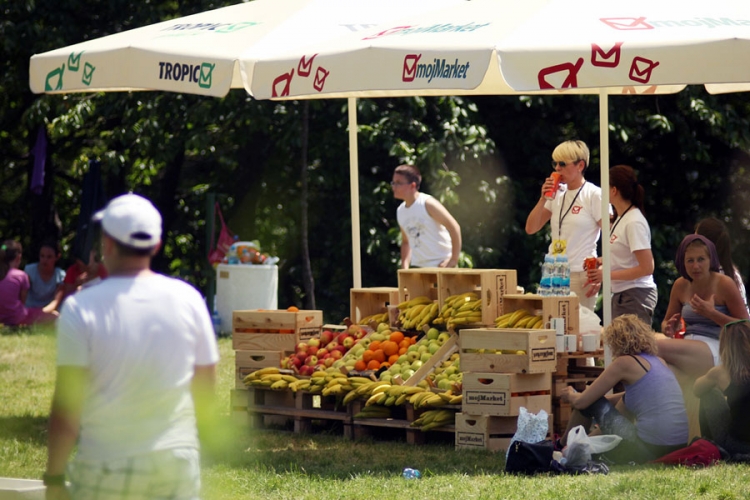 20160529164709000000