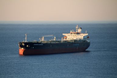 Drama kod Istanbula: Pogođen tanker sa oko milion tona nafte
