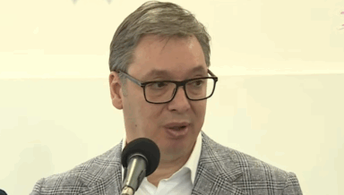 Aleksandar Vučić govori o pomoći Srbije za evakuaciju državljana iz Dubaija