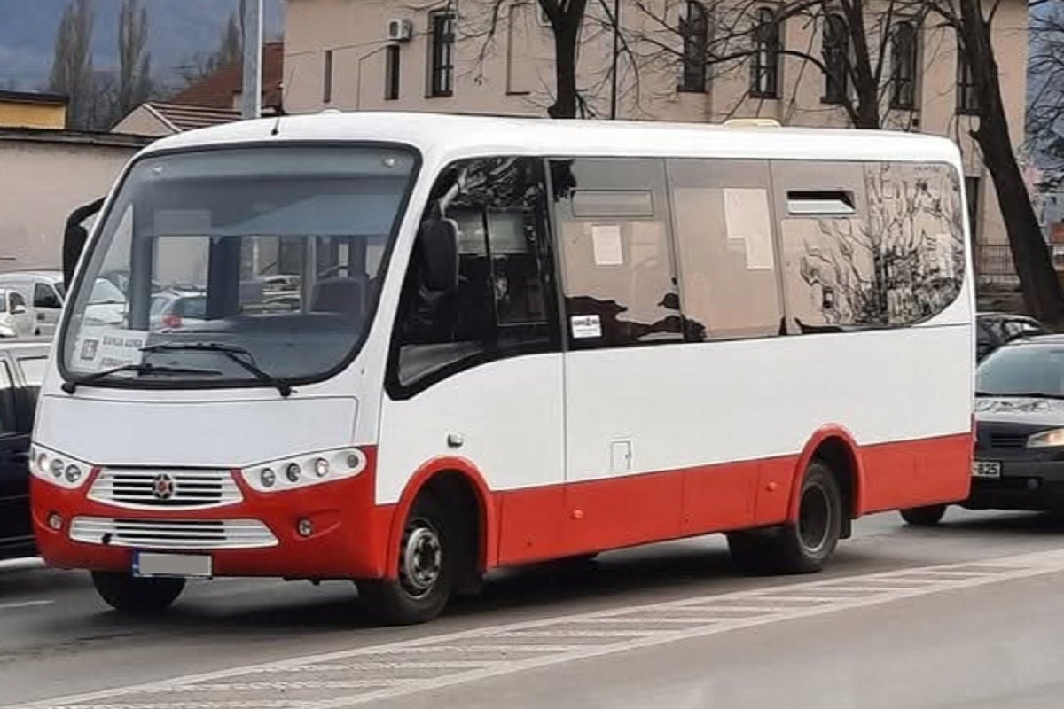 Vozač autobusa napadnut
