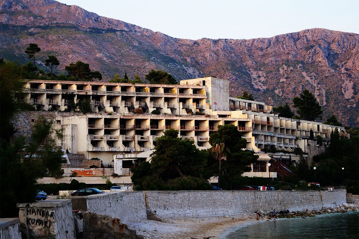 Srušen simbol jugoslovenskog luksuza
