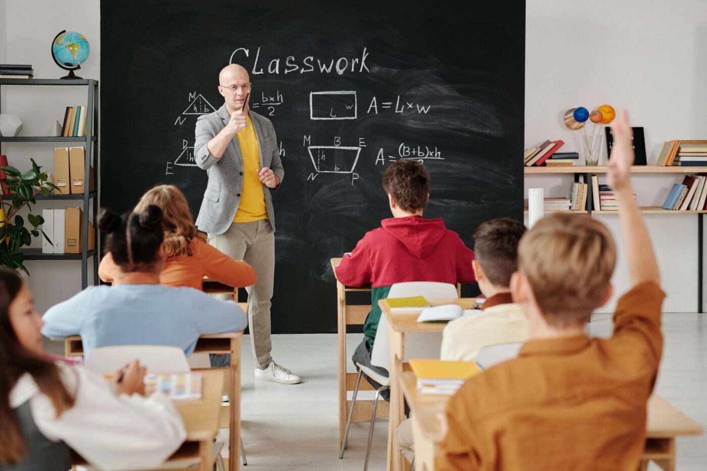 U Srpskoj nedostaje profesora hemije, fizike i matematike