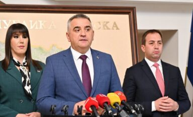 Minić