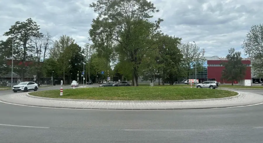 Banjaluka plaća 175.000 KM za uređenje zelene površine na kružnom toku kod Merkatora