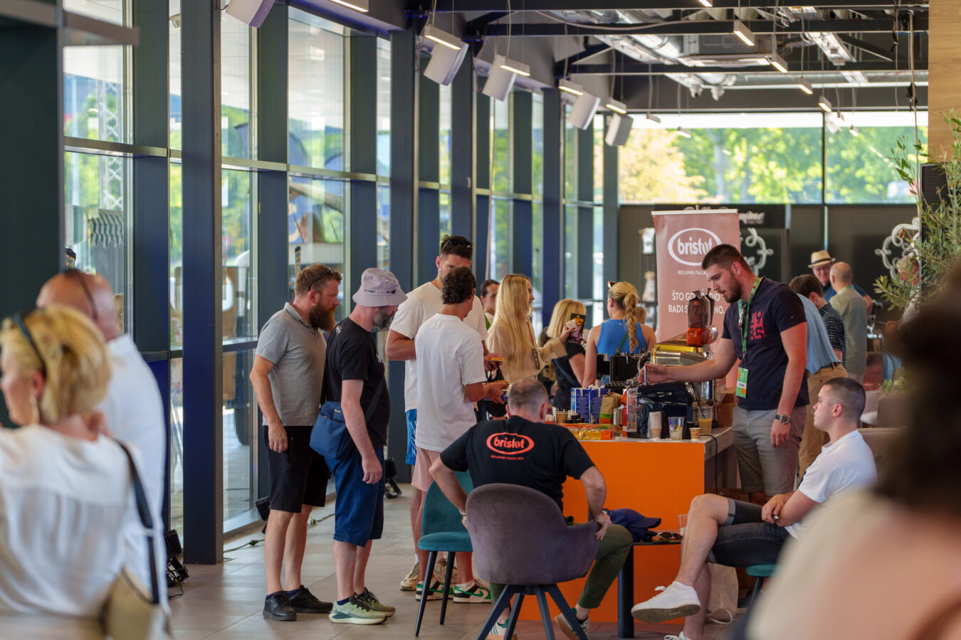 Nina Badrić otvara Coffee Fest na Kastelu: Vikend kafe, muzike i druženja u Banjaluci
