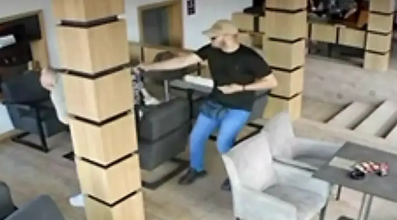 Ovo je ubica Darka Veskovića, policija traga za njim