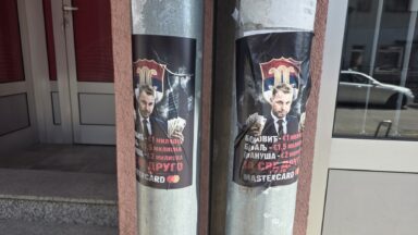 Banjaluka oblijepljena plakatima